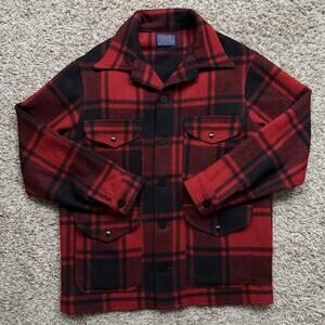 Vintage Pendleton Buffalo Plaid Button Up Wool Mackinaw Red Jacket Men’s Size L